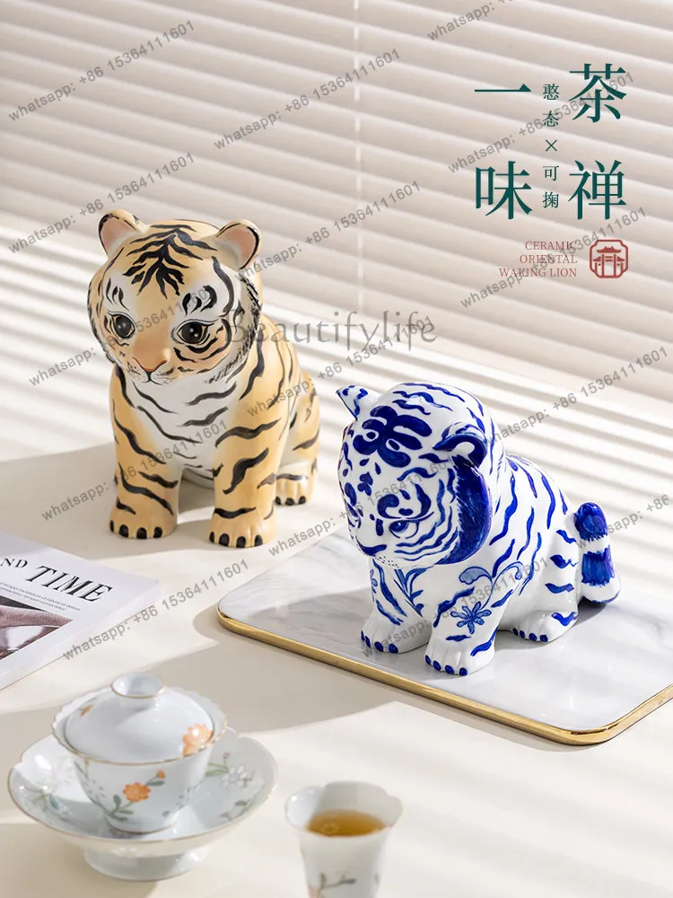 Cute cute tiger ornament ceramic cartoon zodiac happy the Year of Tiger home