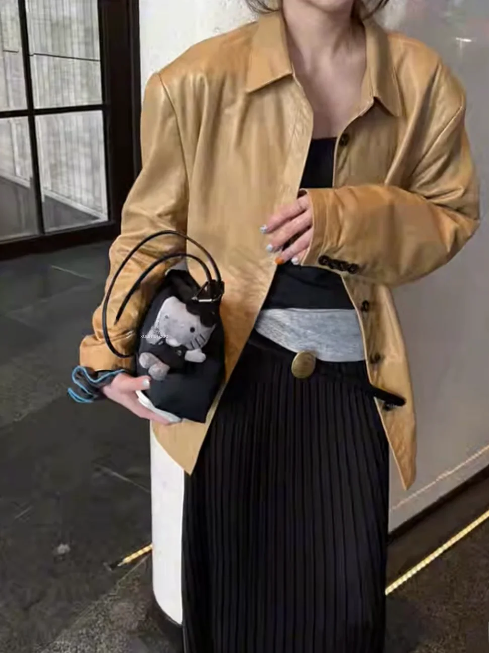 

2026 Haining Genuine eepskin Jaet Single Button Commuter Sle Long Sve Coat Versatile Flip-Fur ket Trendy Women's ...