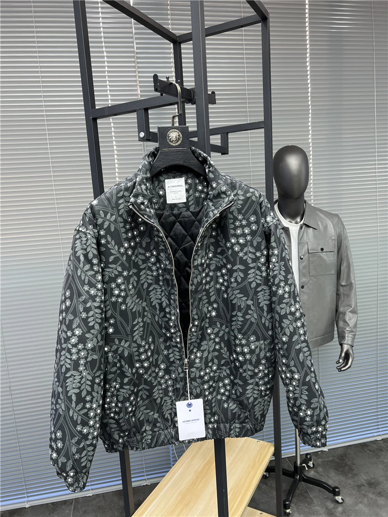 دافئ الأزهار طباعة الرجال القطن Jaet الوقوف طوق كامل الجسم Faionable الخريف الشتاء Thiened Ci عارضة الوقوف صالح