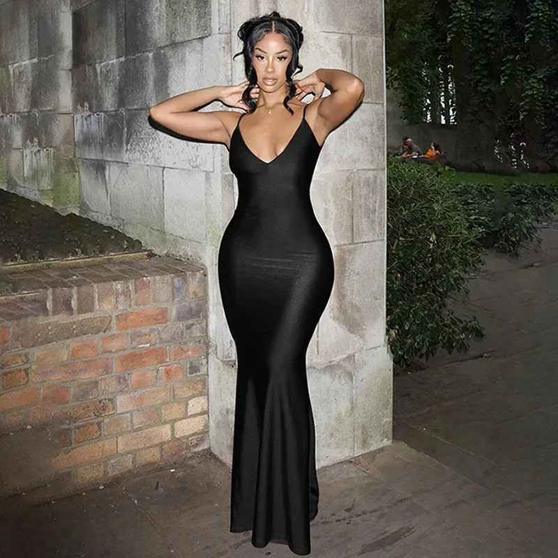 Elegancka damska suknia wieczorowa bez pleców, z zakładkami, dekoltem w szpic, bankietowa