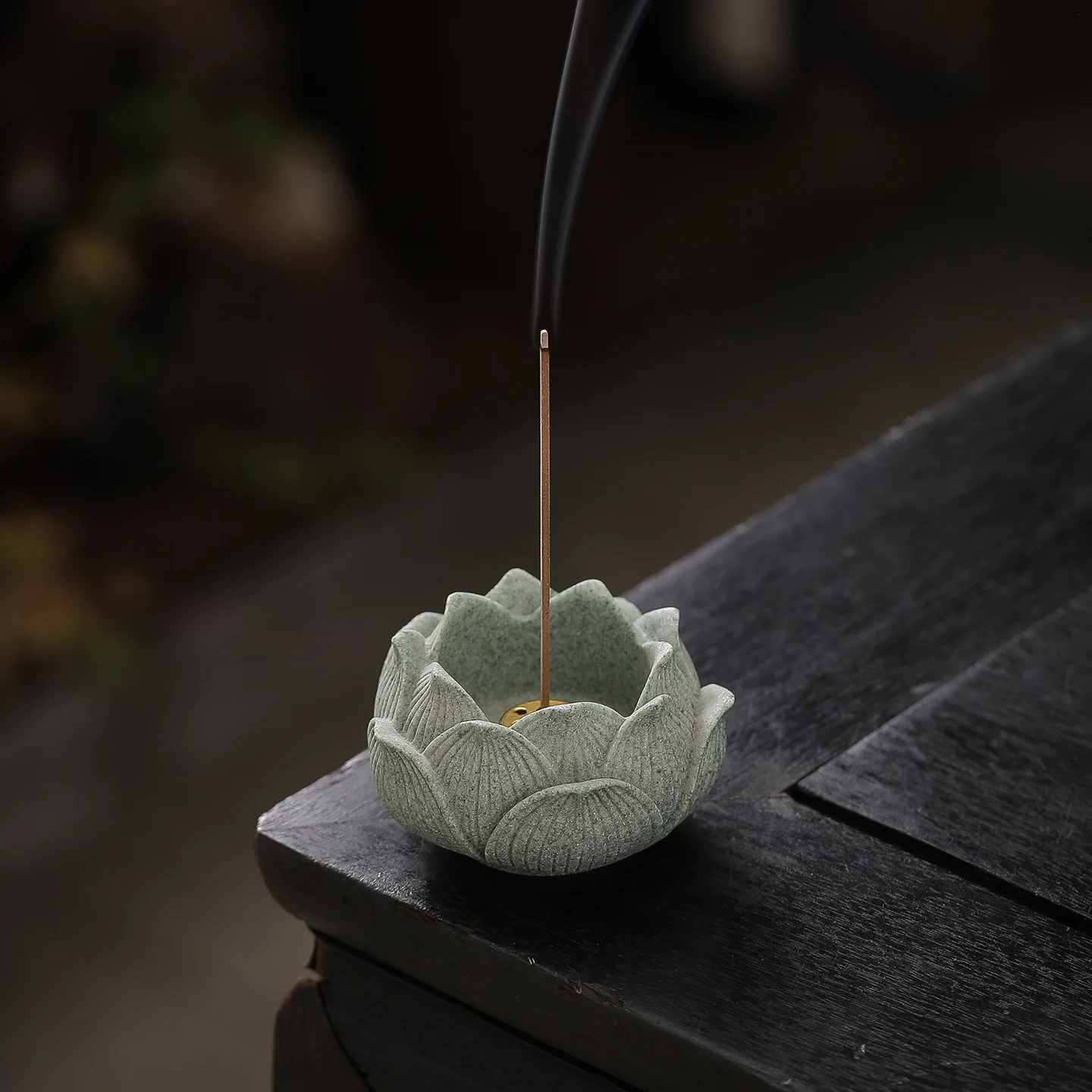 Green sand and stone incense burner, indoor agarwood plate fragrance, home fragrance plug, office setting, creative decoration