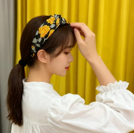 Retro Style Knotted Headband National Ethnic Pattern Design Fashion Hair Band for Women Daily Casual Elegant Hair Accessories