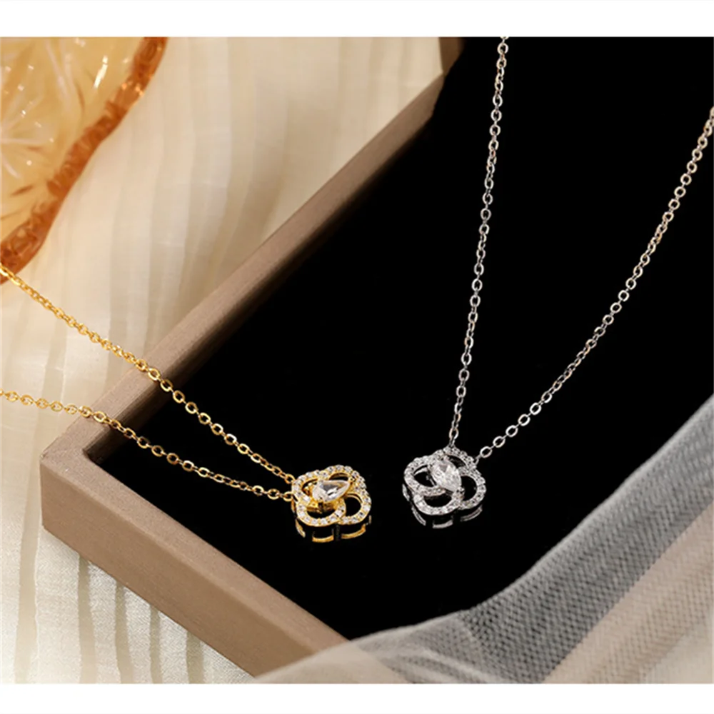 

Korean Women's Collarbone Chain Pendant, S925 Sterling Silver, Full-Diamond -Style Flower Exquisite Super Shiny Necklace