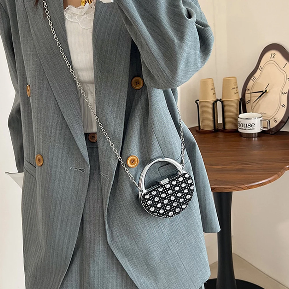 

Portable Luxury Mini Crossbody Bag Shinny Korean Style Evening Clutch Bag Elegant Rhinestone Decorated Metal Lipstick Bag Woman