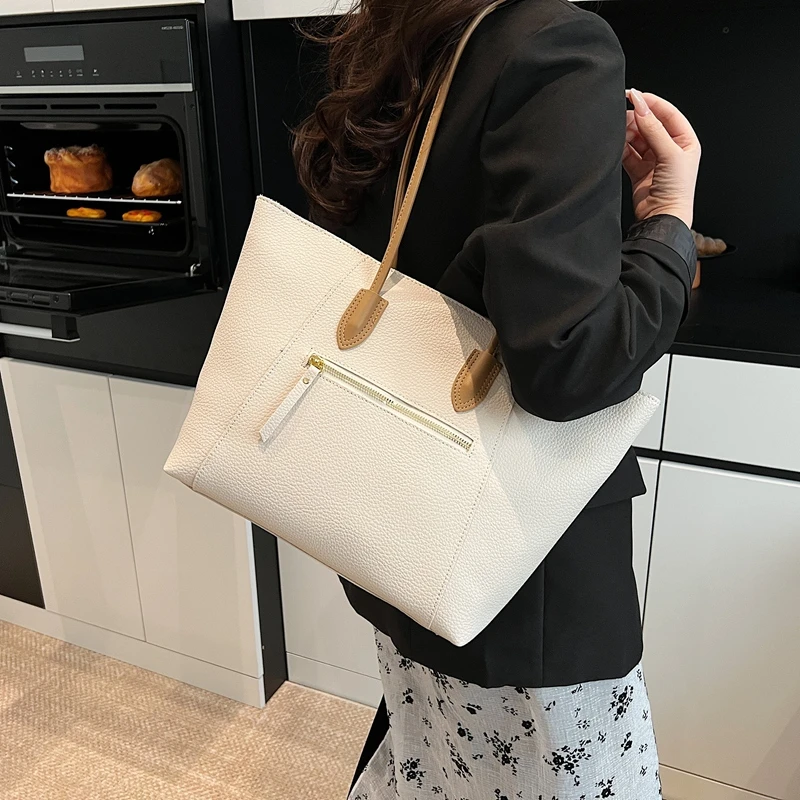 

Women Leather Luxury Classic Designer Fashion Crossbody Shoulder Tote Bag Elegant Handbag For Daily Stylish Living