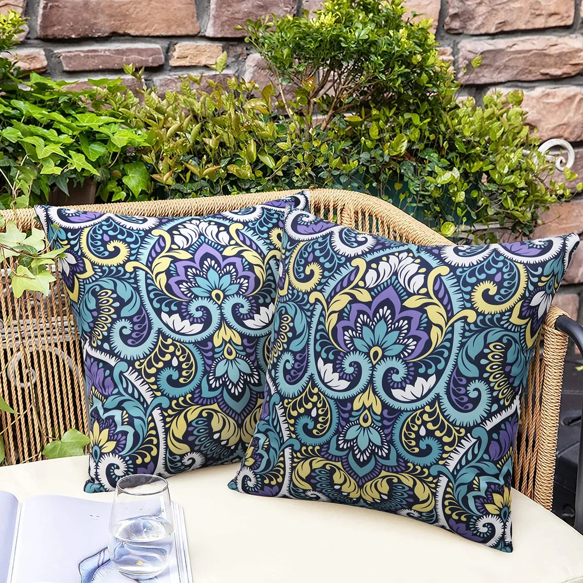 2Pack Outdoor Waterproof Cushion Cover Geometric Print Outdoor Stain Resistant Pillow Case Modern Decorative Pillowcase for Sofa