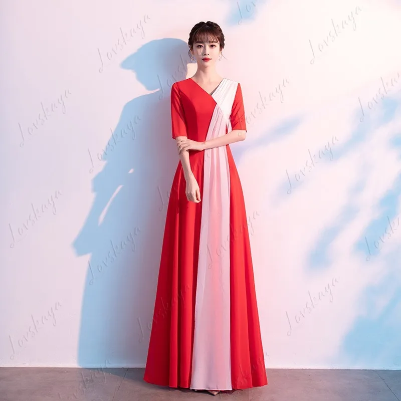 أزياء أداء الكورس - فساتين نسائية طويلة. المضيف - تلاوة الشعر. الموصل - مسابقة الأغاني الحمراء. فستان سهرة. #4