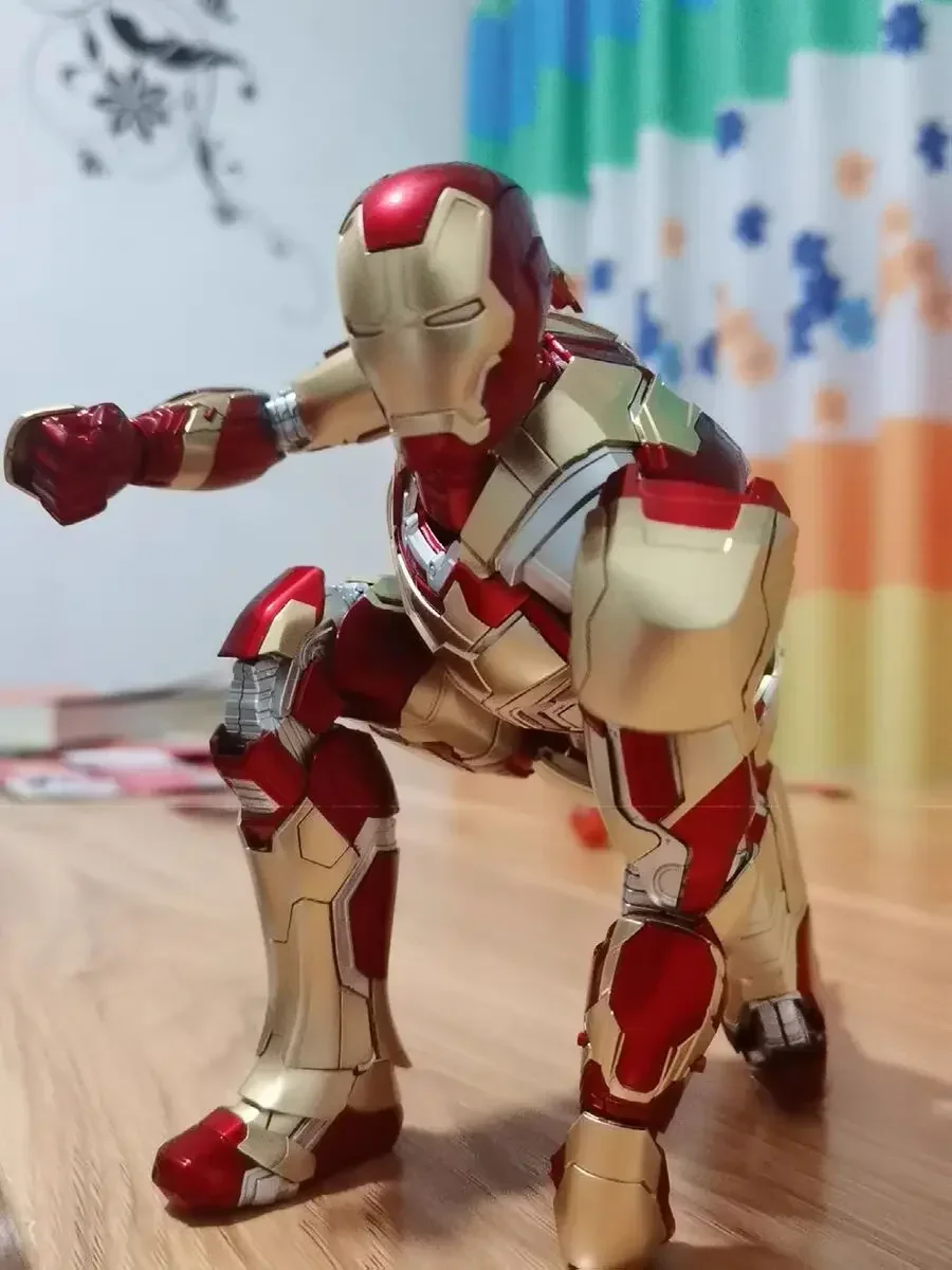 Figuras de acción de los vengadores Morstorm Iron Man, juguete Original de montaje a escala 1/9, ideal para regalo, Mk42