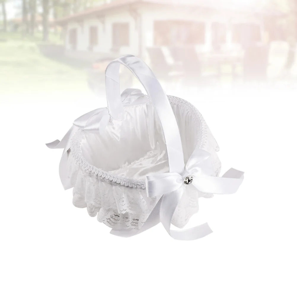 

Bride Jacquard Wedding Flowers Basket Lace Fabric Baskets for Western Style Weddings Flower Girl Romantic