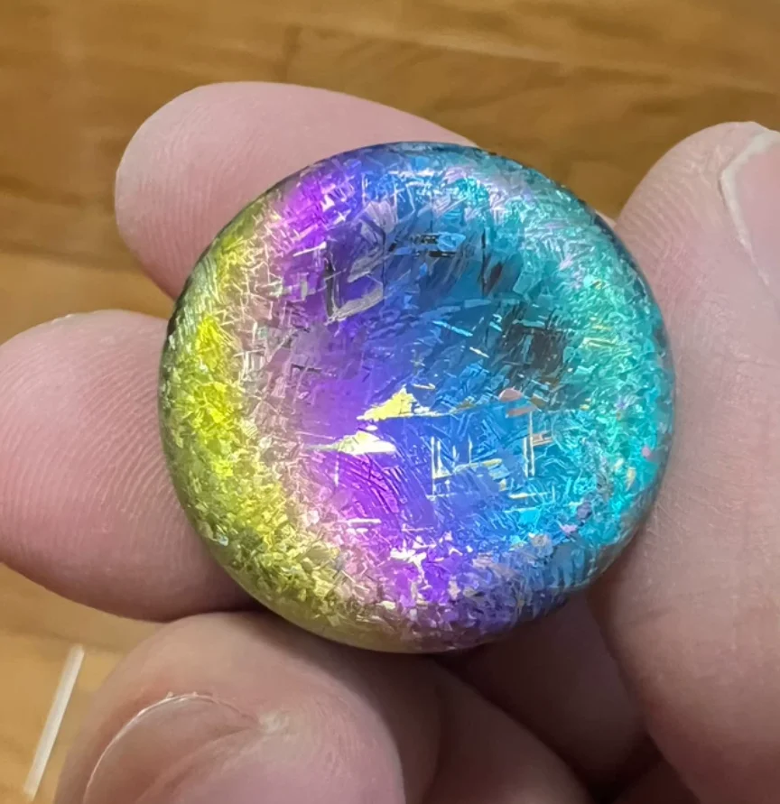 Used EDC Ice cracked titanium rainbow button 17.5 * 24.5 Stress Relief Toy Haptic Spinner Fingertip Gyroscope Decompression Toys