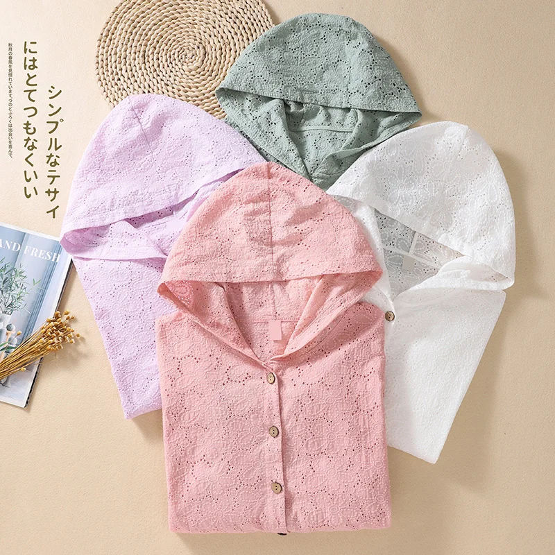 

Невобычное цветное кружевное длинное пальто для защиты от солнца Sve, женская одежда больших размеров, универсальное воздушное пальто с капюшоном на пуговицах...