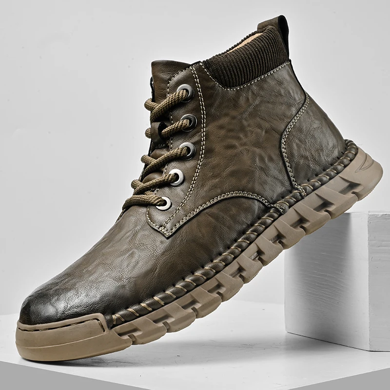 

2025 Men Lace-up Desert Boots Outdoor Designer Thick Bottom Boots Casual Business Shoes Antiskid Walking Boot Botas Para Hombre