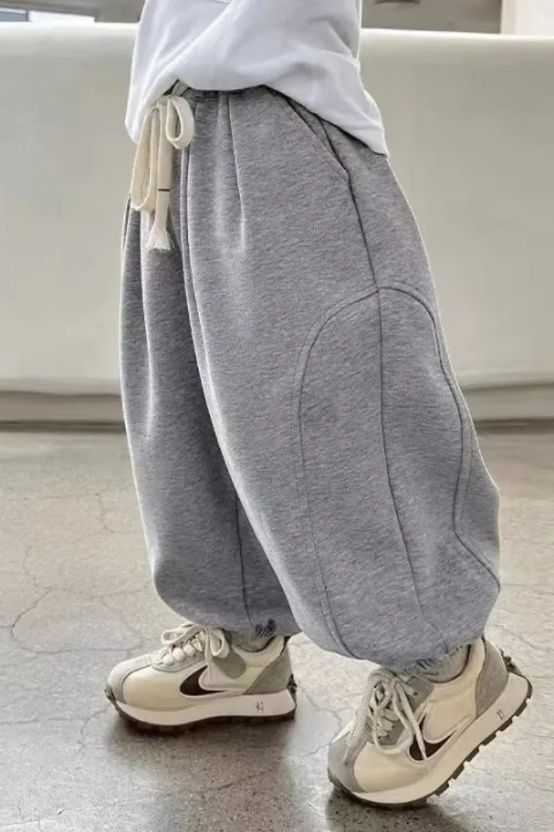 UNITIM Kinder-Laternenhose für Jungen, locker geschnitten, mit elastischem Bund, für Kinder von 2 bis 8 Jahren, Haremshose, lässig, vielseitig einsetzbar, für Kleinkinder und Babys. – Detail 5