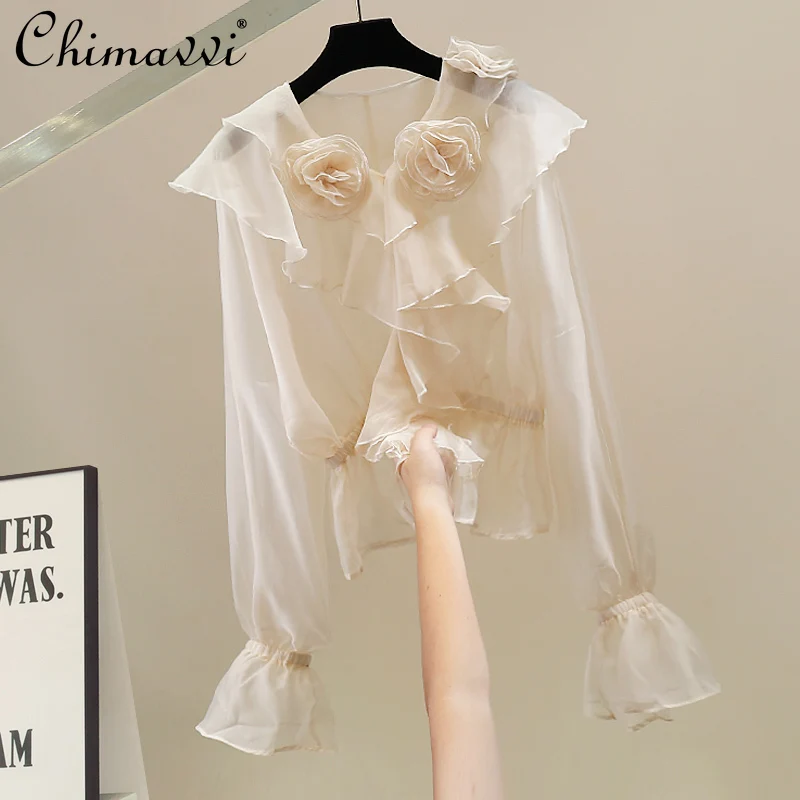 

Autumn New Fashion Heavy 2D Flower Decoration V-Neck Flared Sleeve Shirt Sweet Girl Long Sleeve Elegant Top Women's Blouse