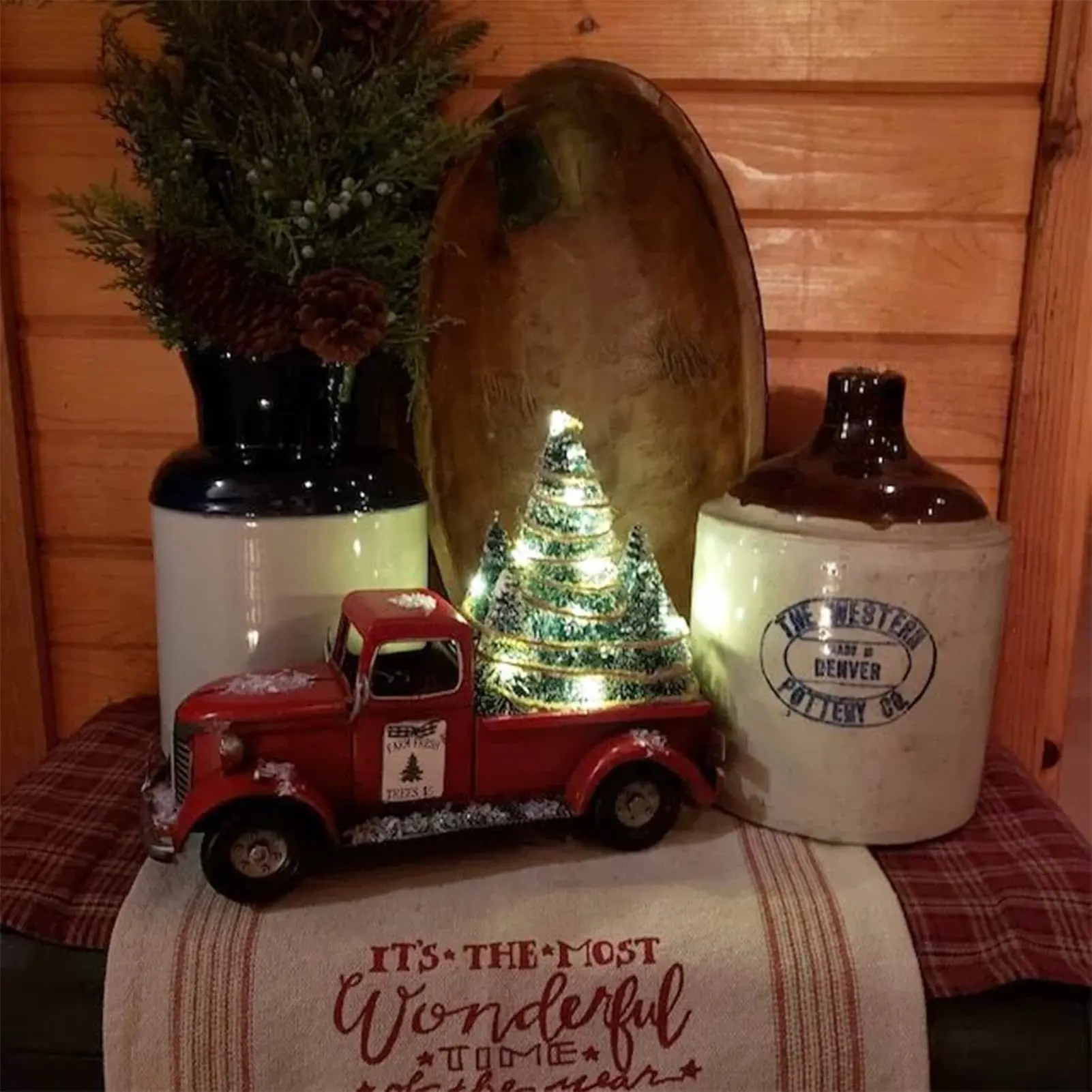 Christmas Retro Red Truck Ornaments Metal Car With Mini Green Tree And Box Xmas Table Decoration