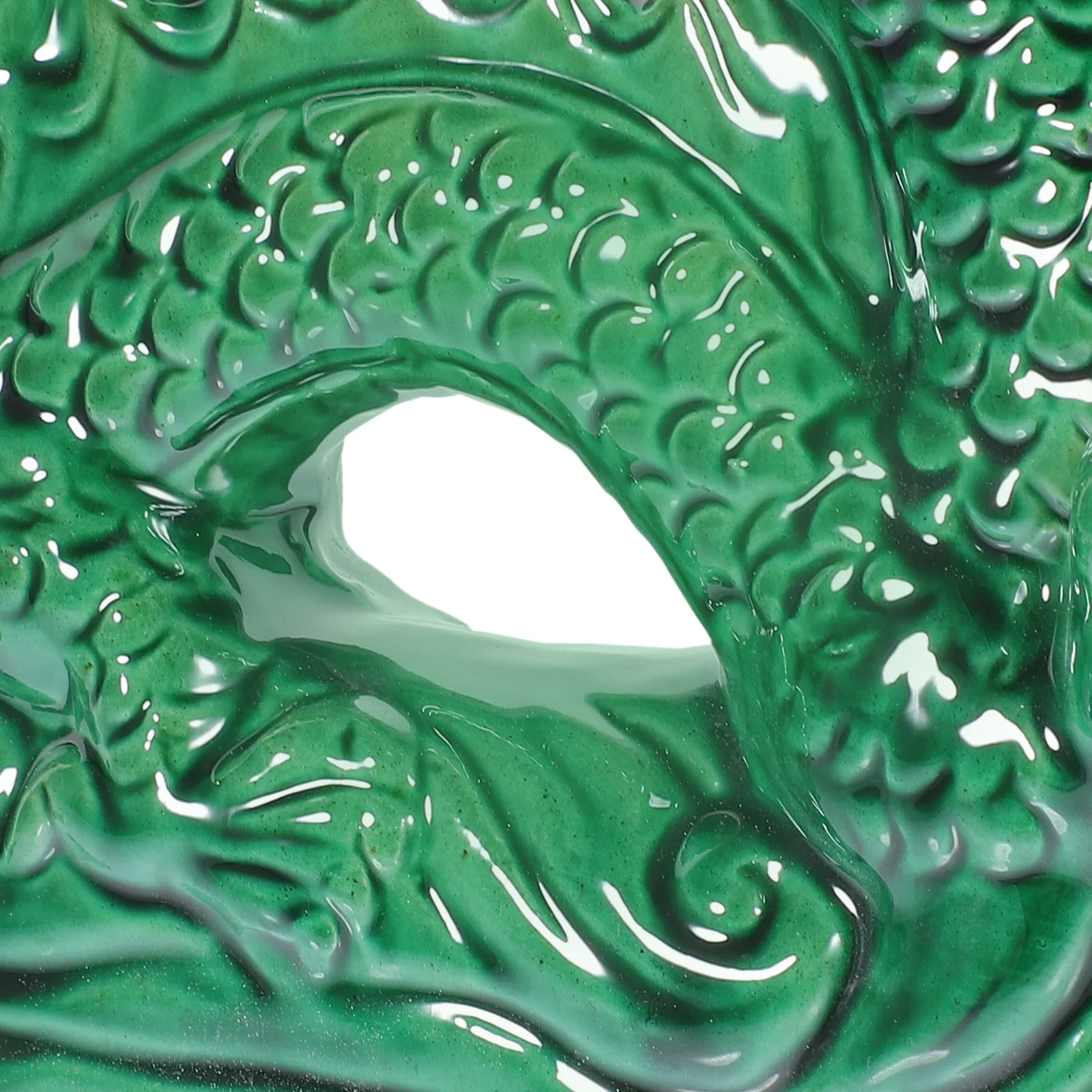 

Ceramic Dragon Decor Indoor Tabletop Accessory Smooth Hand Feel Unique Design Stable Stand Ceramic Dragon Statue