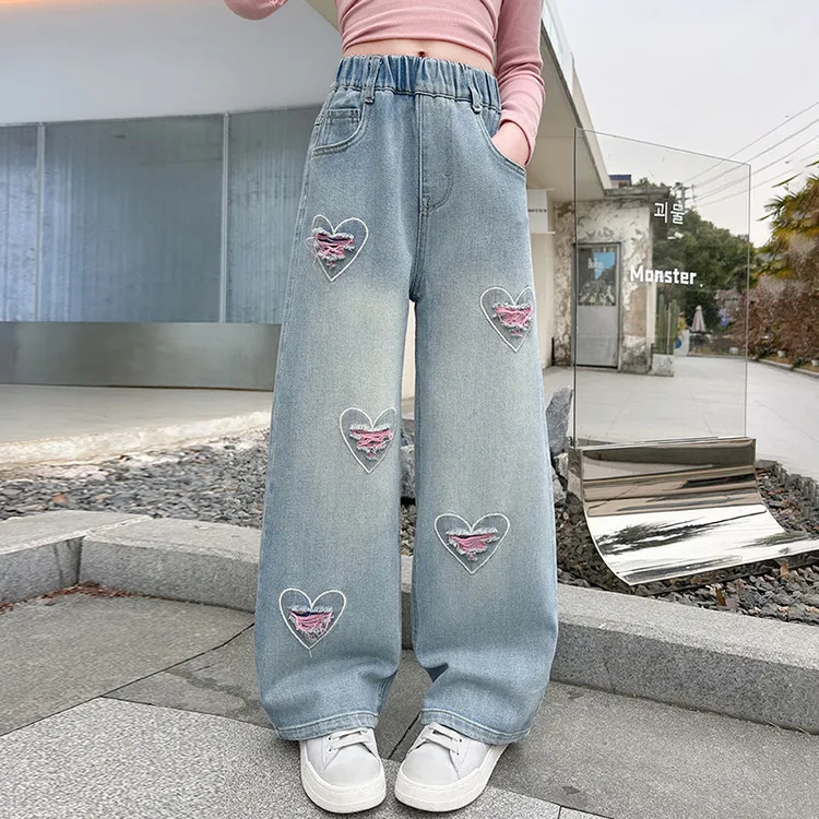 2026 Teen Girls Denim Pants Spring Autumn New Heart Print Hole Wide Leg Pants For 5 6 8 10 12 14 Years Girls Stylish Trousers