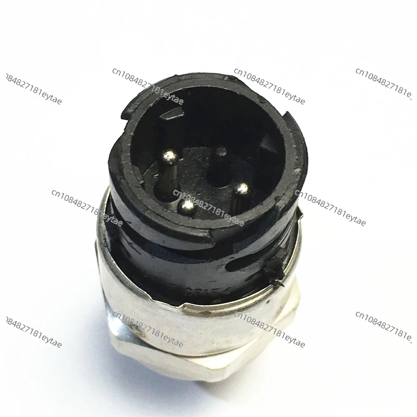 Suitable for 2000 4000 engine oil pressure switch sensor 0035352531