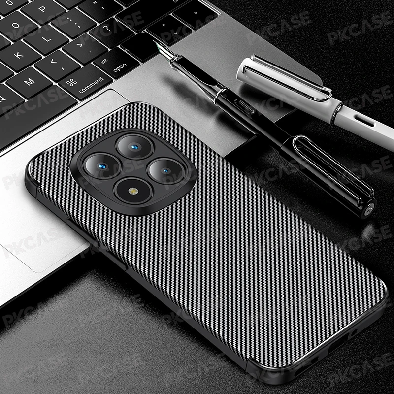 PKCASE Carbonfaser-Muster Stoßfeste Hülle für Redmi Note 15 14 Pro Plus 14S Anti-Fingerabdruck-Schutzhülle für Redmi 15 15C K90