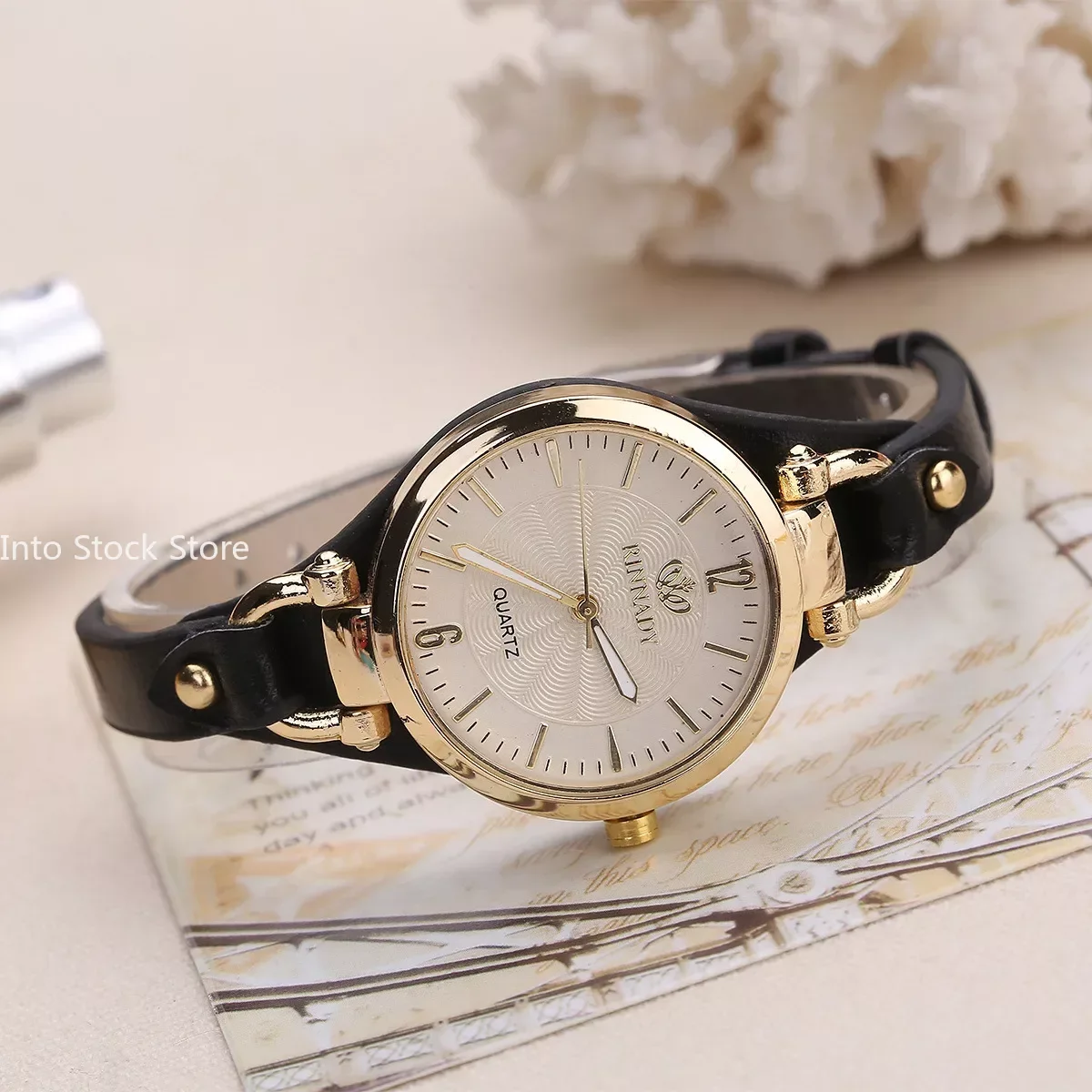Quarzuhr Frauen Pu Leder dünnes Armband Armbanduhr Damen uhren einfarbige Mode Frauen Geschenk Uhr relojes para mujer