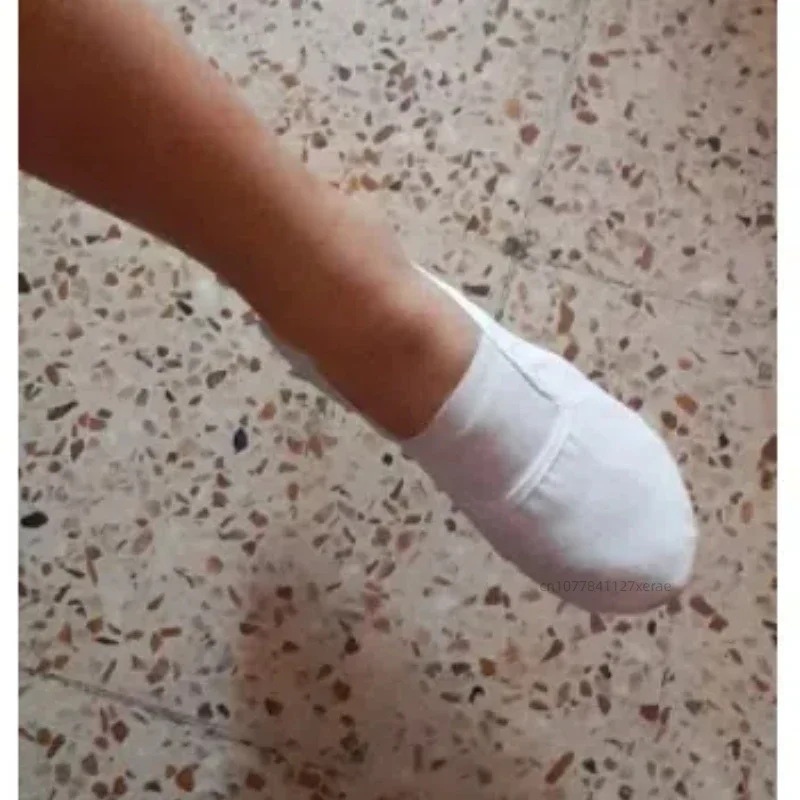 Scarpe da ballo per uomo e donna Scarpe da yoga per pratica di balletto Suola bianca morbida Suola in tela Suola in pelle di vacchetta per spettacoli di gruppo