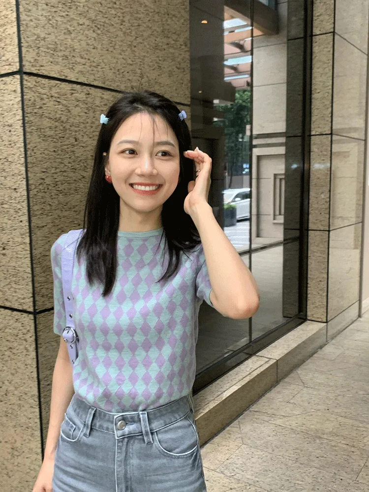 T-shirt ort Sve lavorata a maglia viola allegato Design estivo da donna Sensuale oulder Dimagrante Ele Top sottile coreano Sle