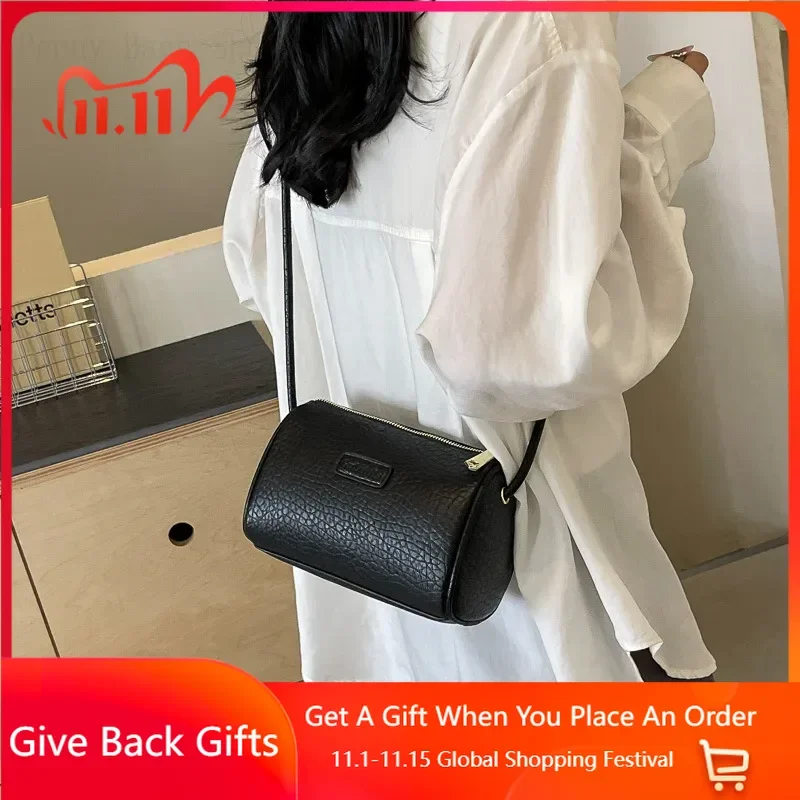 女性用クロスオーバーショルダーバッグ,ハイエンドバッグ,カジュアルファッション,枕,新しい季節,春,2022