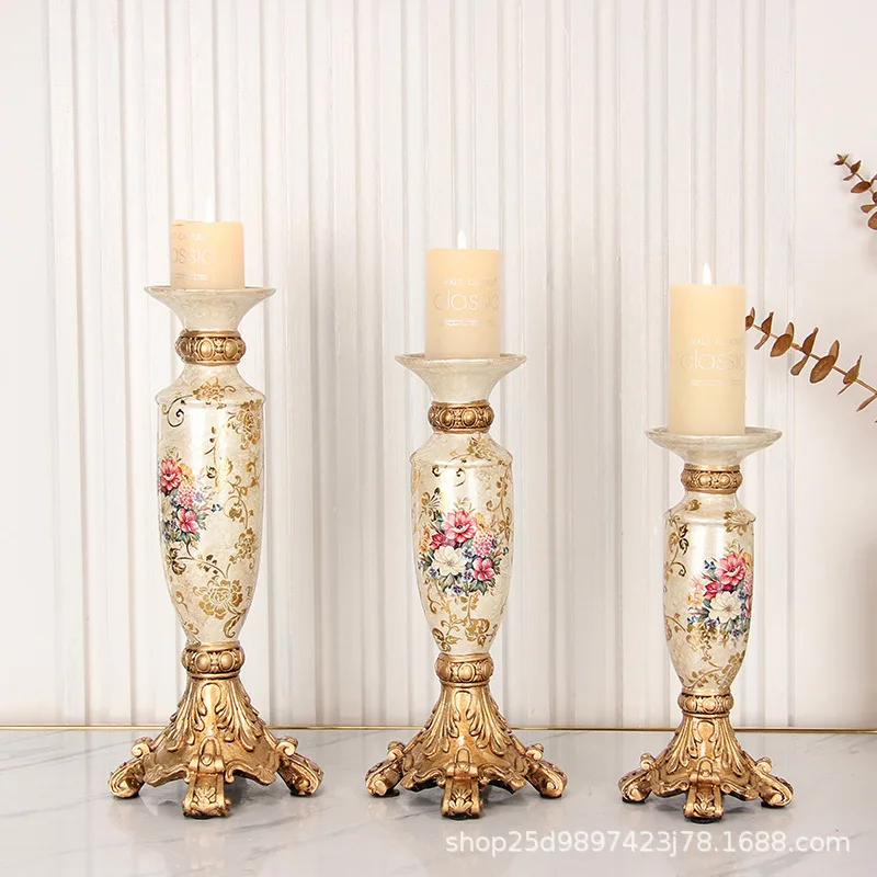 

European retro nostalgic candlestick home birthday party candlelight dinner resin retro crafts decoration