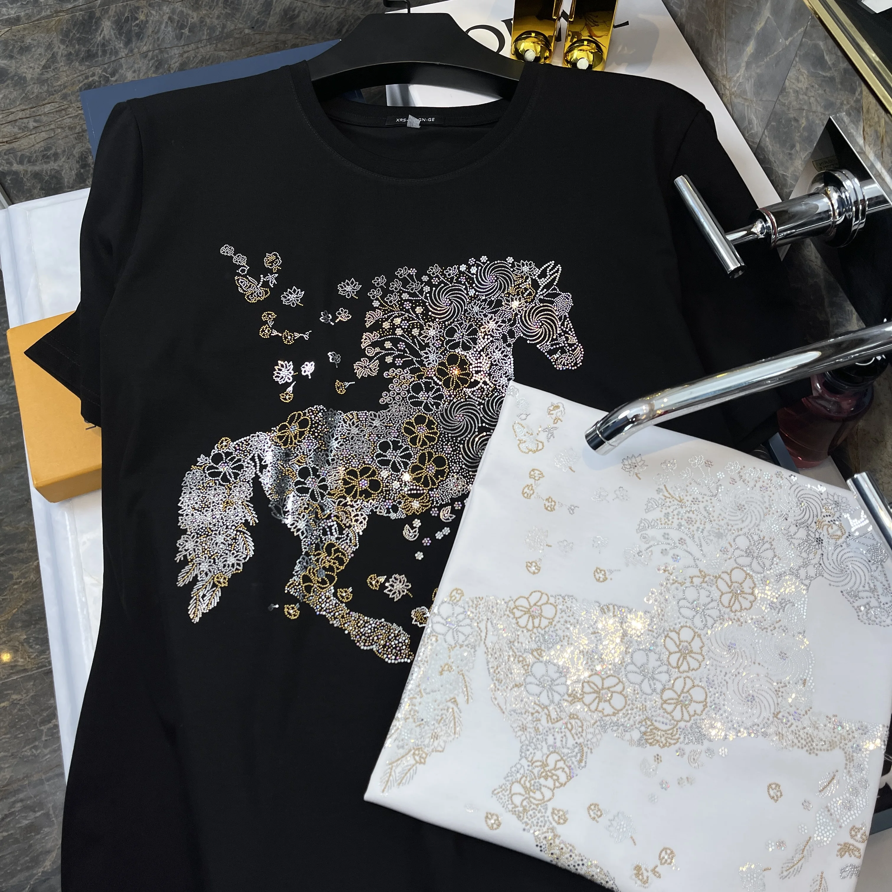 Summer New Fashion Trendy Men's Ice Silk Short-sleeved T-shirt Heavy Industry Hot Diamond Round Neck Loose Casual Versatile Top