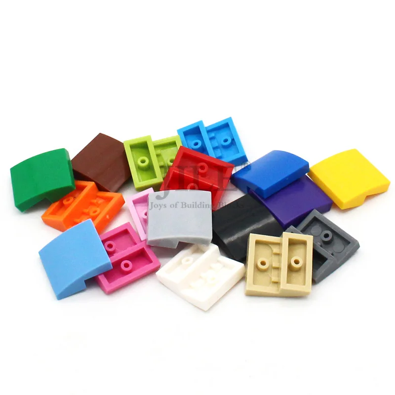 20 Stück, kompatibel mit Baut Partikeln 15068 Slope Curved 2x2x2/3 Bausteine Teile DIY Technisches pädagogisches Massenspielzeug