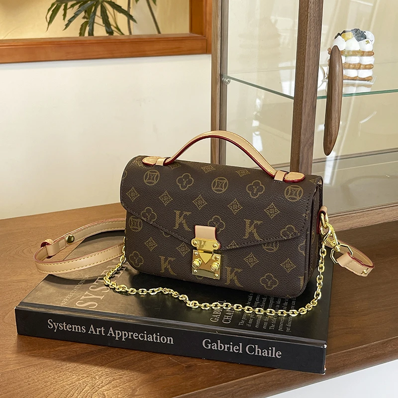 

​​2025 SS Premium Square Bag, Architectural Convertible Shoulder & Crossbody Purse for Women, Chic Commuter Day to Night Tote