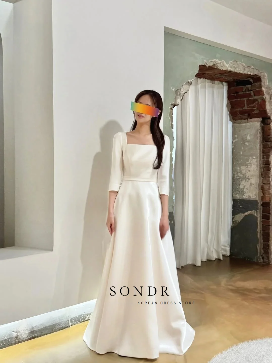 Sondr personnalisé col carré demi manches robes de mariée coréennes une ligne Satin mariée Photo Shoot robe pour auto-mariage 2026
