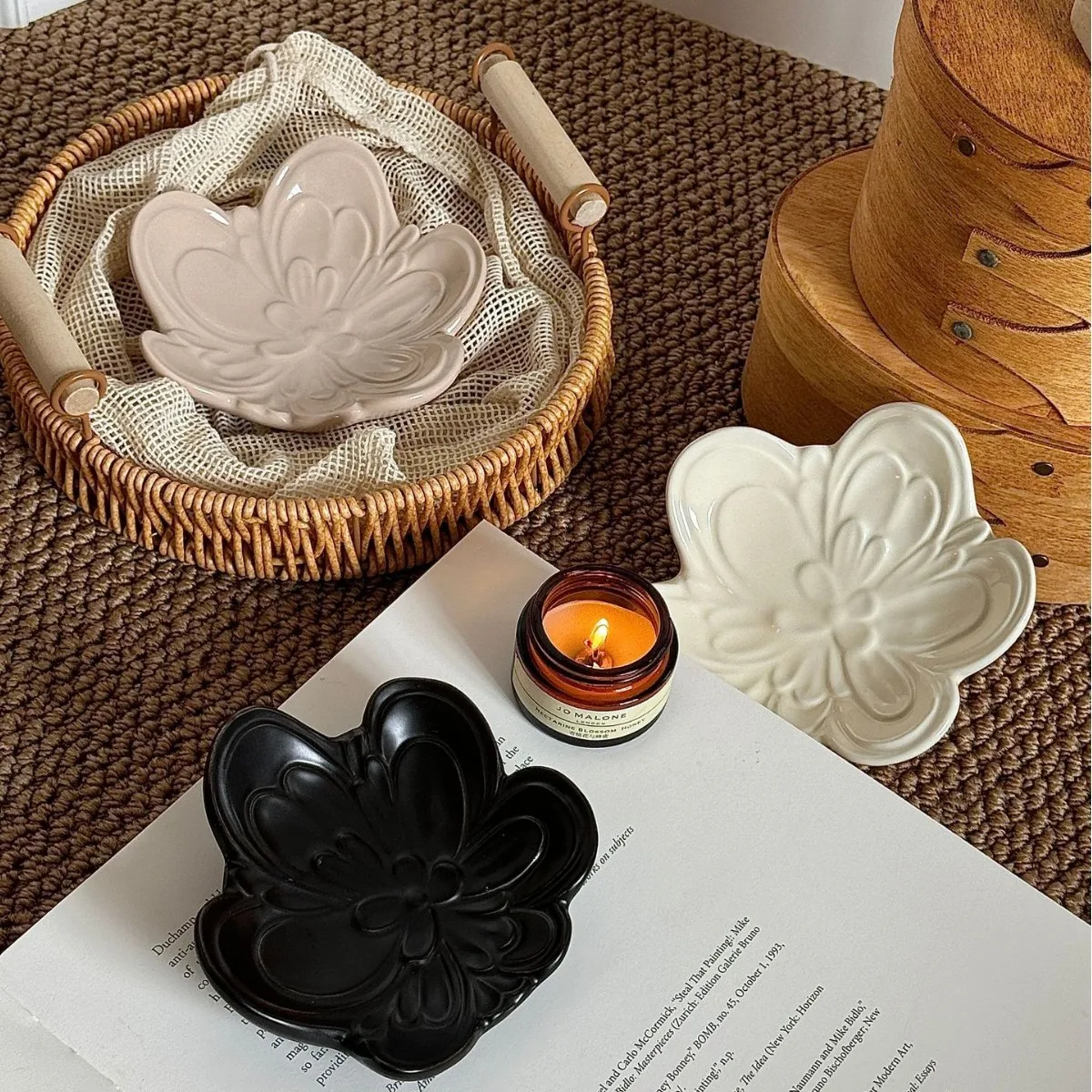 

Ceramic soap box creative household bathroom shelf draining soap box