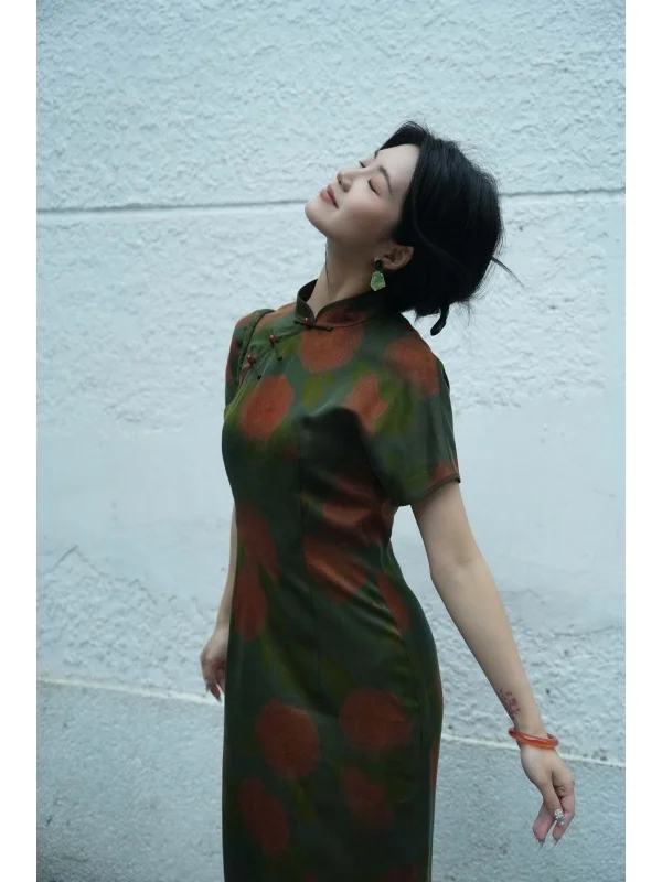 

Ele Новое китайское шелковое женское летнее платье Dr с вышивкой и низким разрезом, повседневная одежда с цветочным узором