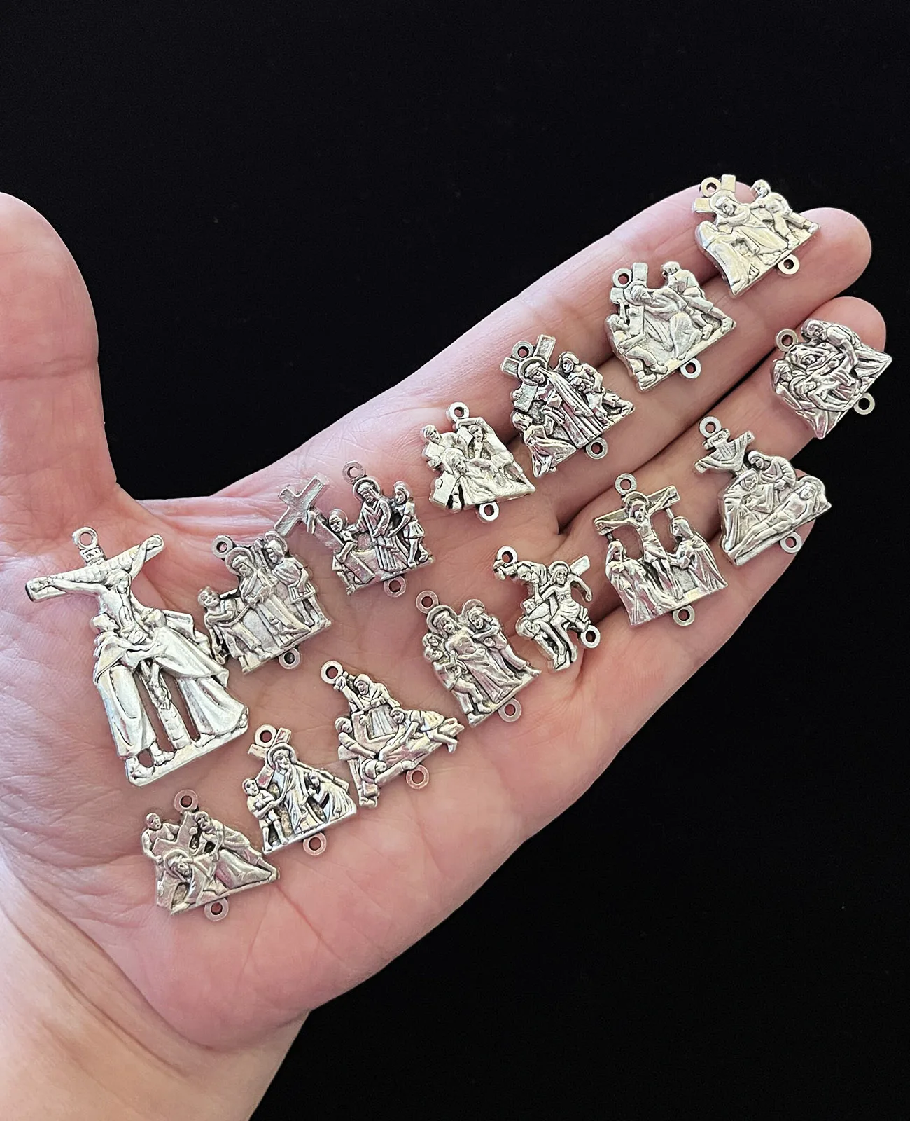 15Pcs Crucifix Jesus Cross Pendant Set Stations of the Cross Devotional Medals for Rosary Parts DIY Making Accessories