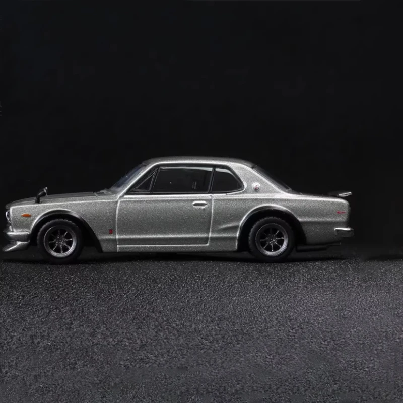 دييكاست الأصلي 1:64 مقياس 2000 GTR سبيكة نموذج محاكاة الديكور الكلاسيكي الهوايات الهدايا التذكارية جمع عرض ثابت #5