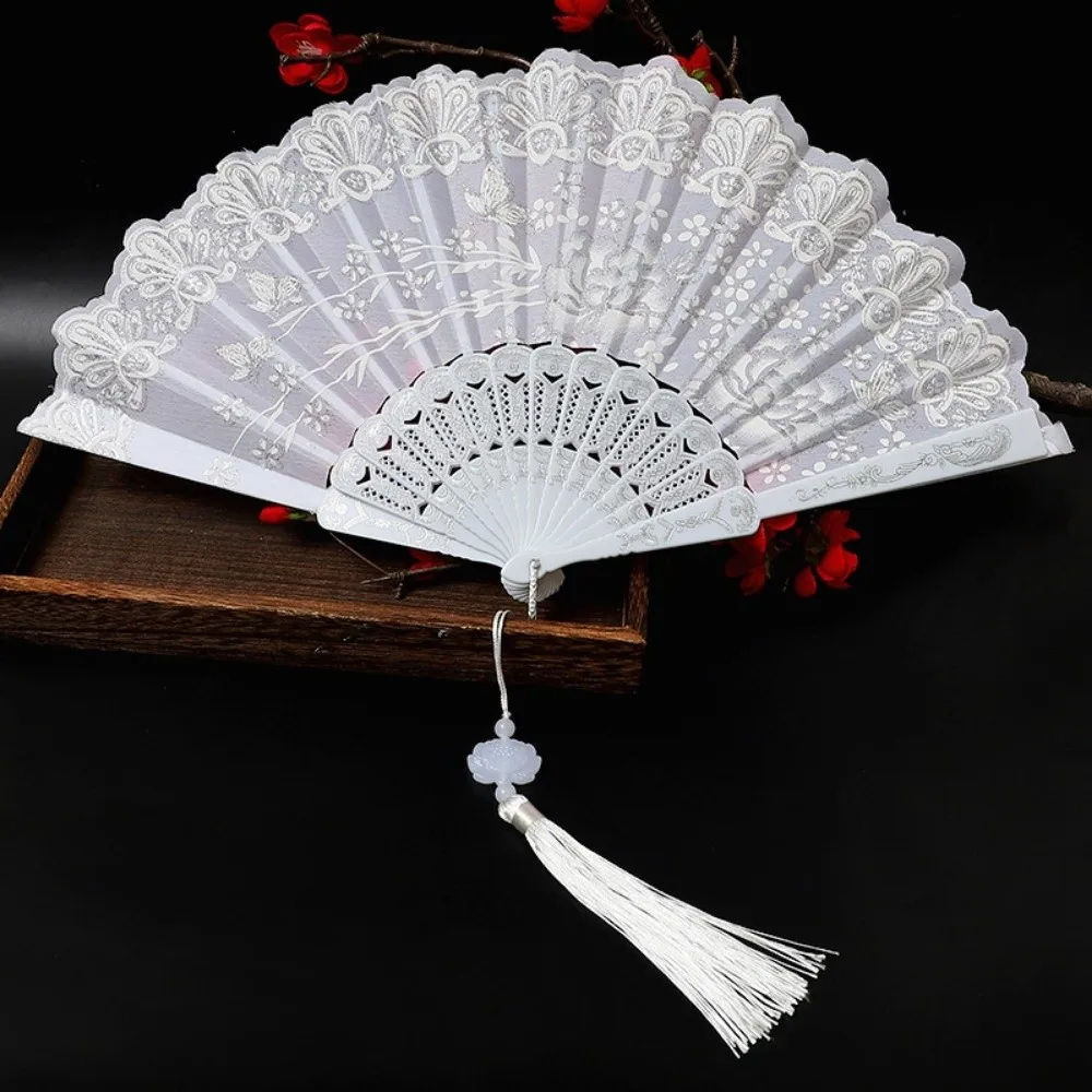 

Embroidered Folding Fan Multicolors Photography Props Chinese Wedding Cloth Folding Fan Hot Stamping Handheld Fan Gifts