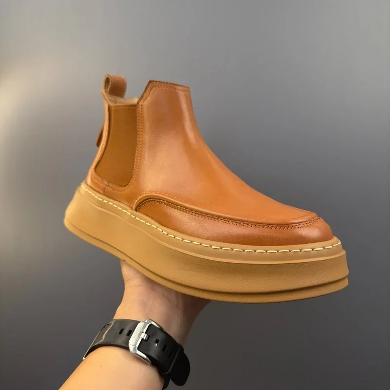 

2025 Autumn and Winter Leather Retro Men's Boots Horse Leather Thick-soled Casual Tooling Short Boots Trendy Men's Shoes