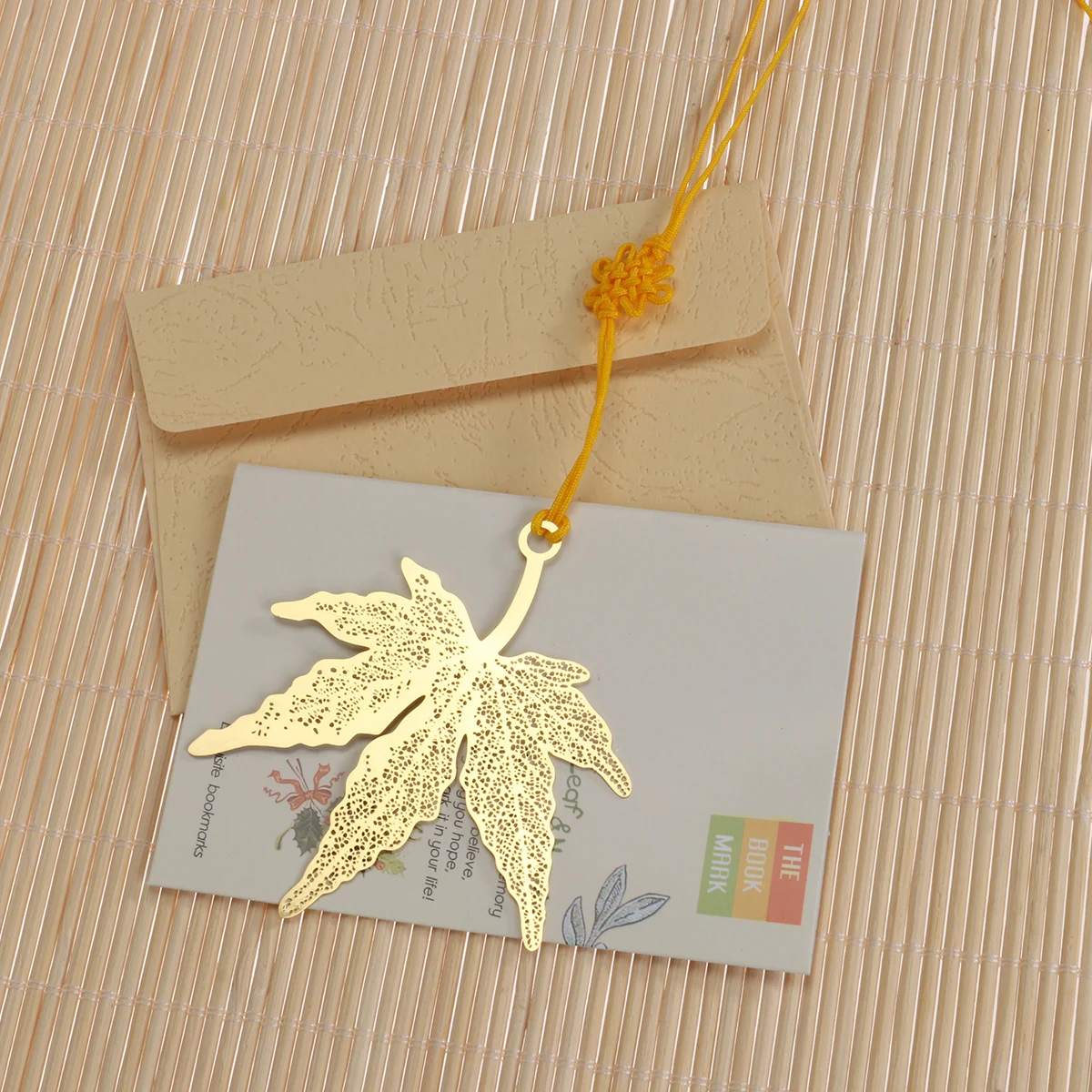 

4 Pcs Golden Metal Leaf Bookmark Vintage Maple Leaves Bookmark with Chinese Knotting Strap (Random Style)