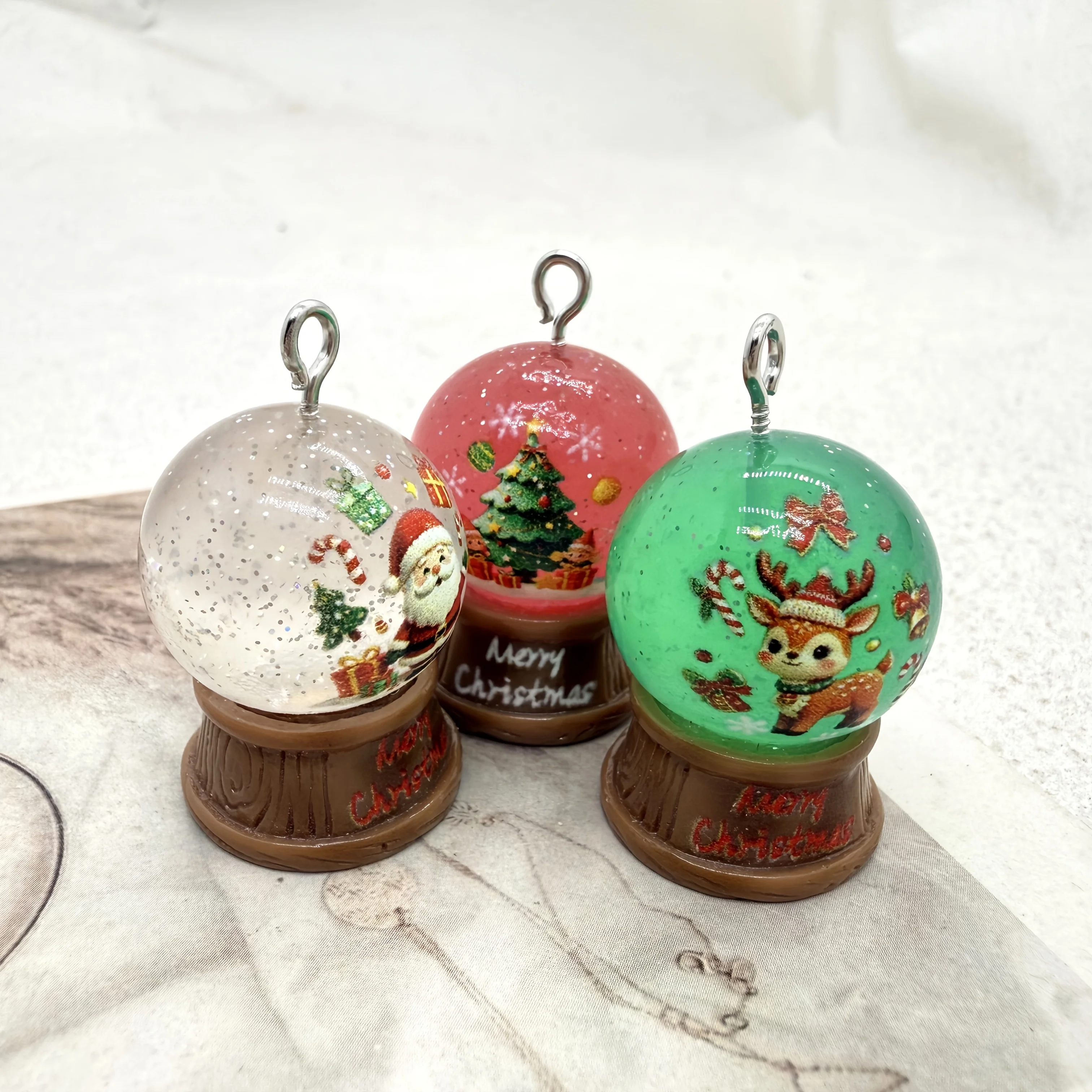 3Pcs Resin Christmas Ball Charms Xmas Bauble Pendants for DIY Jewelry Making Ideal Party Decor for Earrings Necklace Ornaments