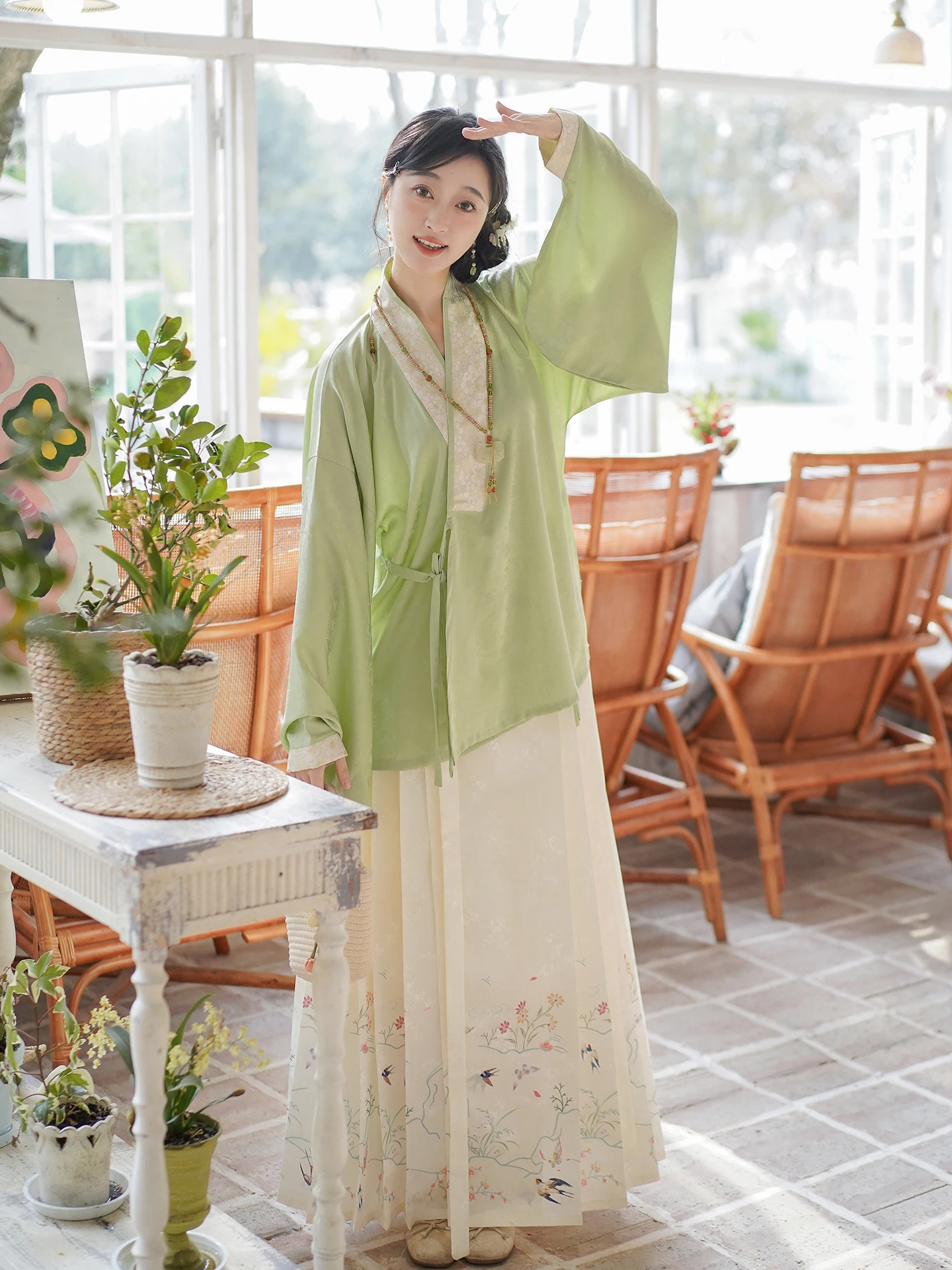 

Hanting Original Ming Dynas Hanfu Women's Double-sided Wear Floral Embroidery Collar Skirt Spring Summer Traditional Chines...