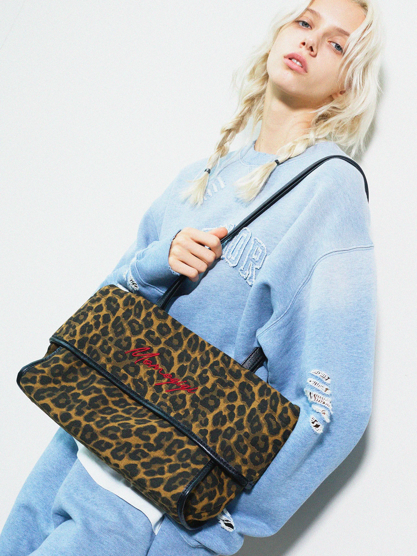 

Momogigi Street Diary Original Design Vintage Washed Leopard Print Canvas Casual Underarm Tote Bag Unisex Soft Handle Bag