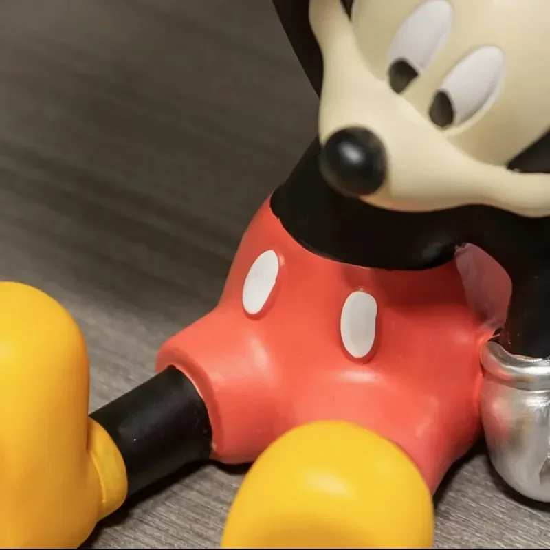 MINISO Nuovo cartone animato Kawaii Topolino Vassoio Ornamenti Figura Casa Morbido Soggiorno Camera da letto Mobile TV Decorazioni carine Presente