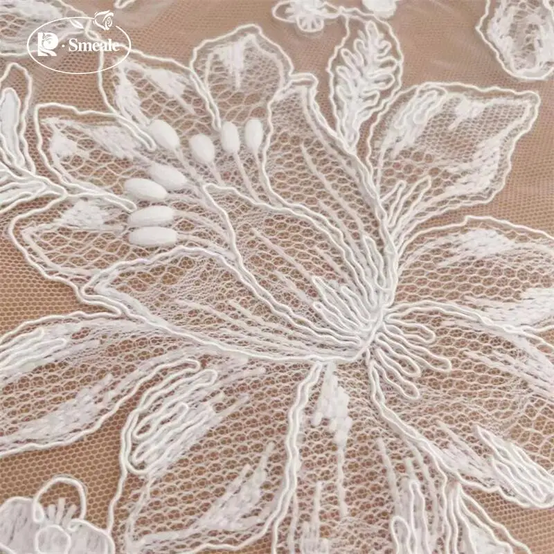 Neuer Rand bestickter Spitzenstoff, große Blumen, Blätter, Hochzeitskleid, Brautschleier, DIY Nähen, Stickerei, Stoff RS250871 – Detail 3