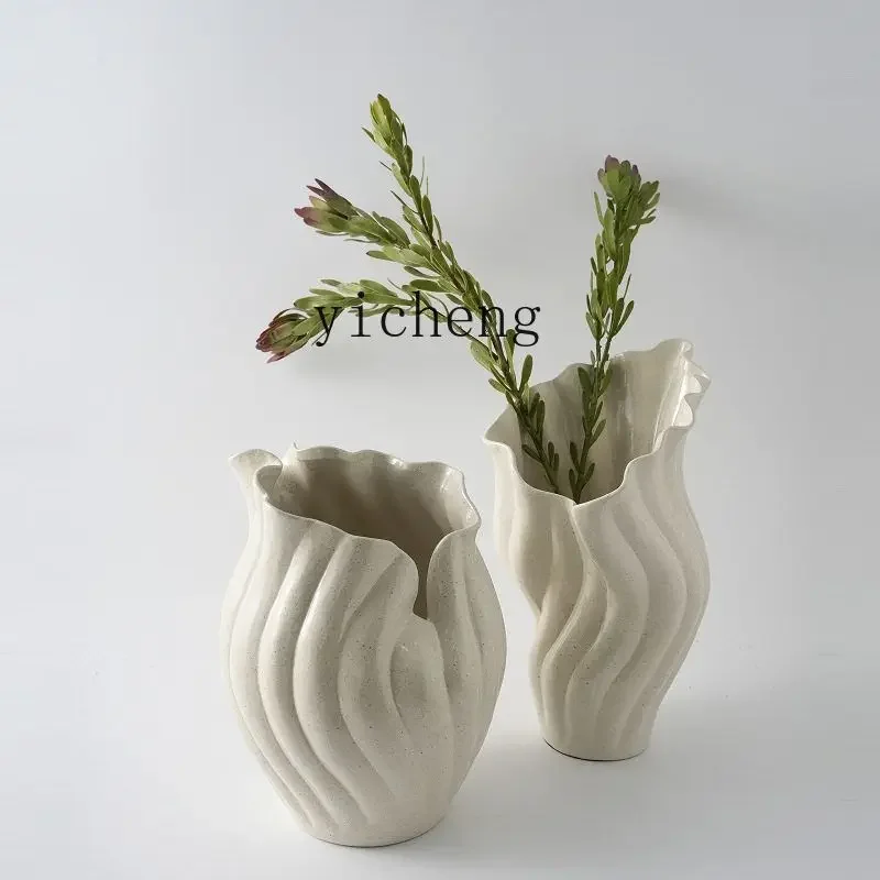 D21 Shy Pinched Flower Ceramic Vase Home Dried Flower Device Soft Ornament