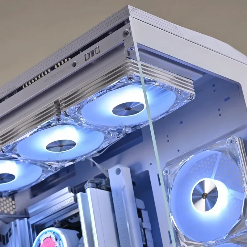 نمط جديد Ultimate Desktops Gamer Core I9-14900K 32GB DDR5 SSD 1T RTX 5070 12G كمبيوتر ألعاب رخيص الثمن