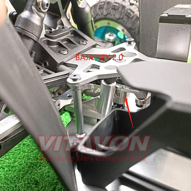 Losi u4用VITAVON-CNCアルミニウム製ステアリングベルクランク、ハンマーレッド、バハレッド2.0、1:10