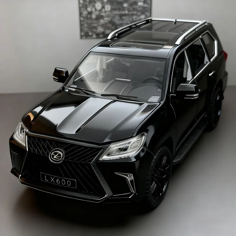 1:32 Scale Lexus LX600 Diecast Alloy SUV Model Luxury Off-Road Vehicle for Collection Gift Home Decoration Ornament view 2