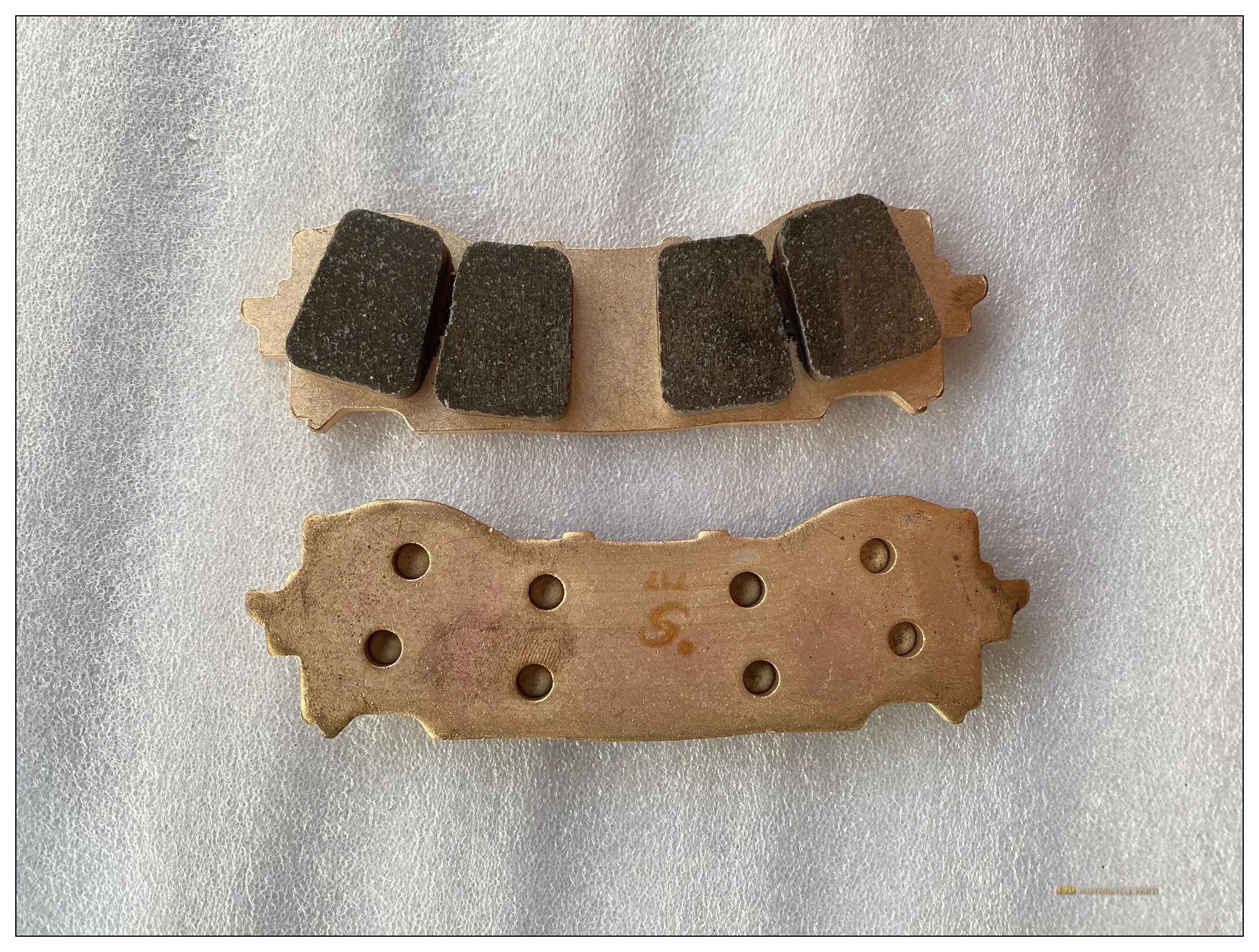 Applicable to Honda Jinyi GL1800 F6B brake pads/brake skins from 2018 to 2022