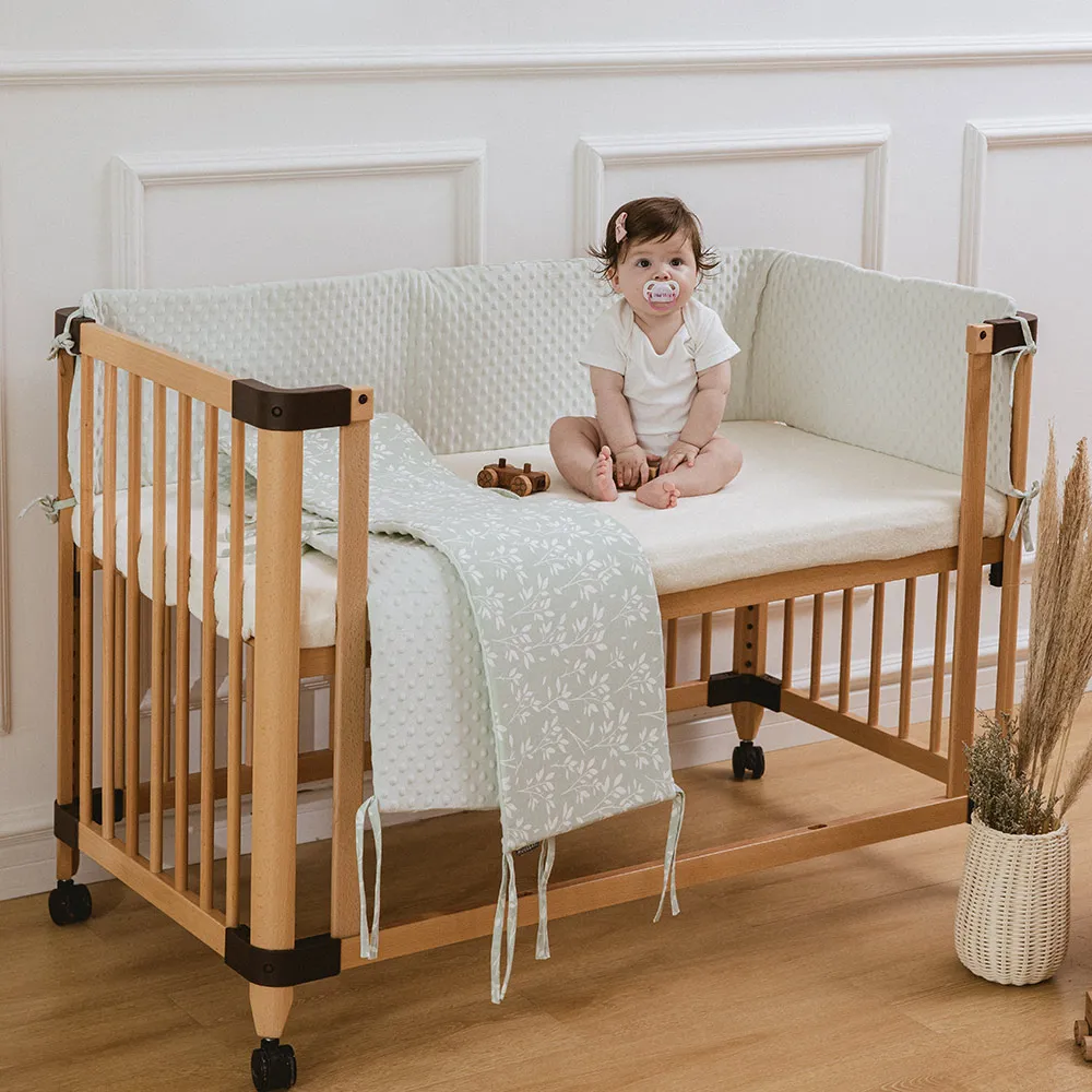 Protector de cuna acolchado anticolisión – Algodón y terciopelo lavable - imagen 2